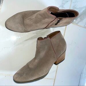 Blondo Tan Short Ankle Boots